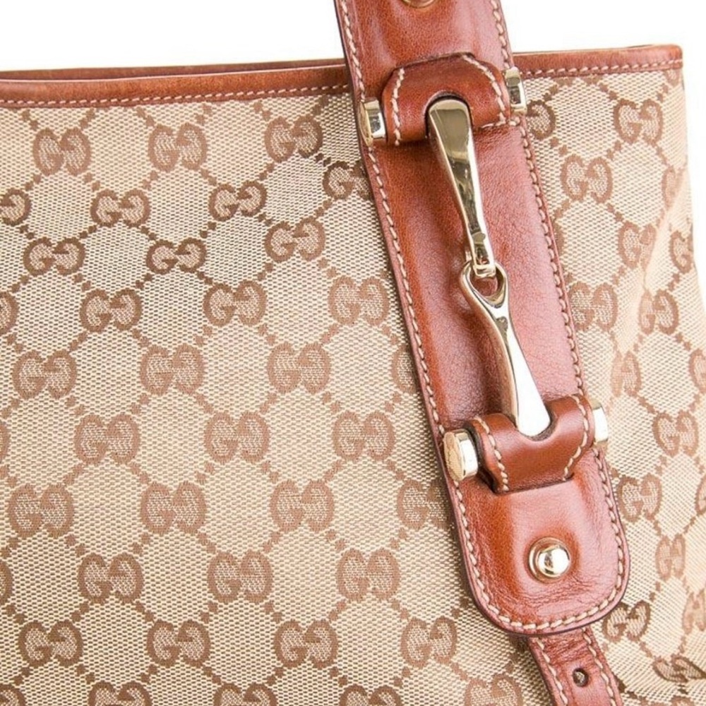 Gucci Tan and Brown Shoulder Bag | Vintage Gucci Bags - Picture 4 of 11